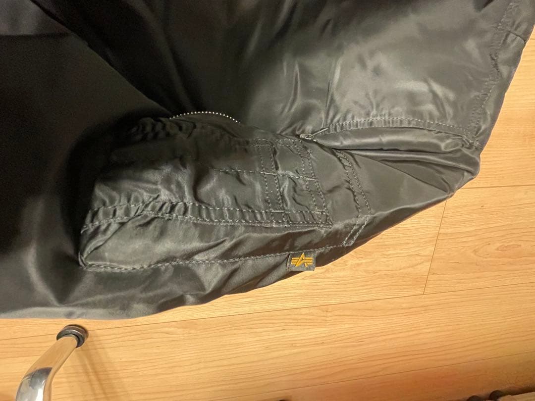 AVIREX MA-1 フライトジャケット ブラック　Lサイズ