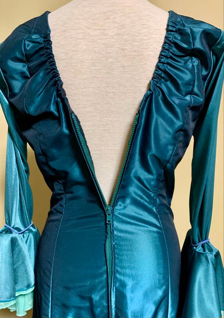 フラメンコ衣装　バタデコーラ ブルーグリーン✖️ターコイズブルー