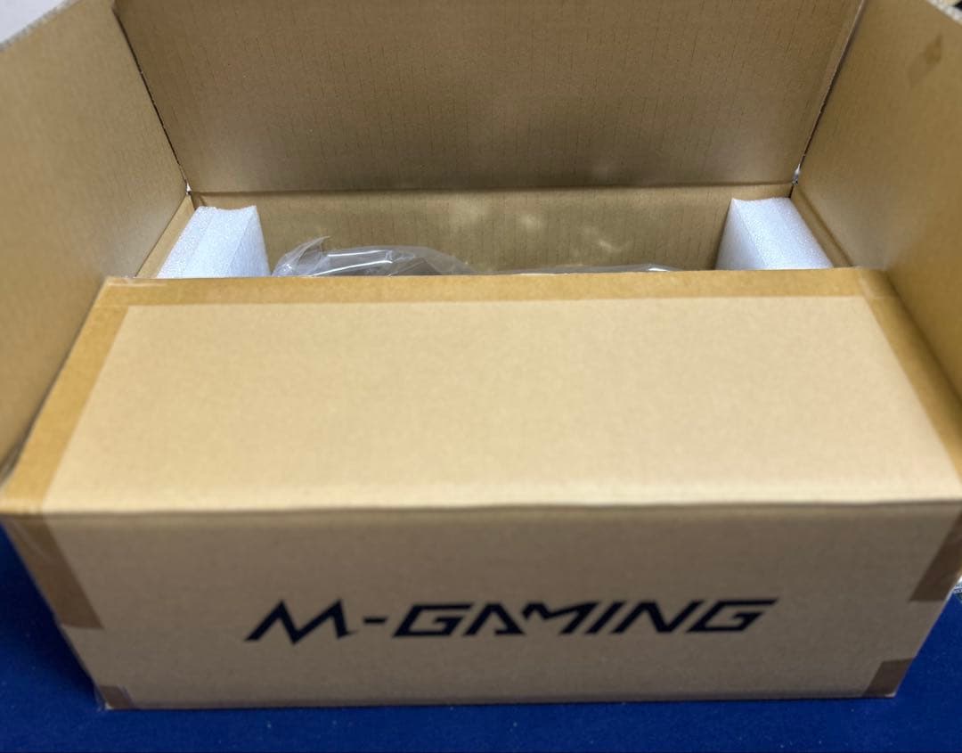 M-GAMING A01 ネモアケコン