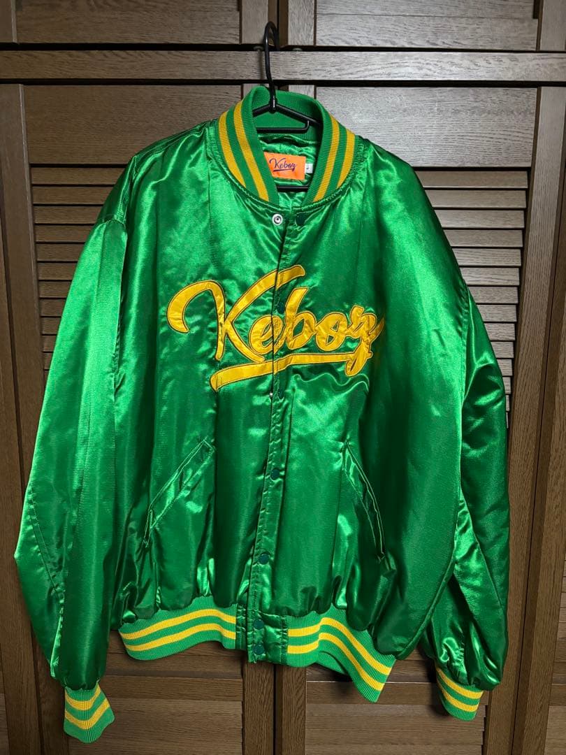 Keboz サテン グリーン ボンバージャケット