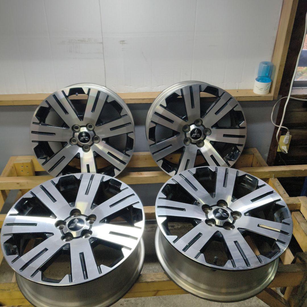 18✕7J デリカ純正ホイール(7-409)