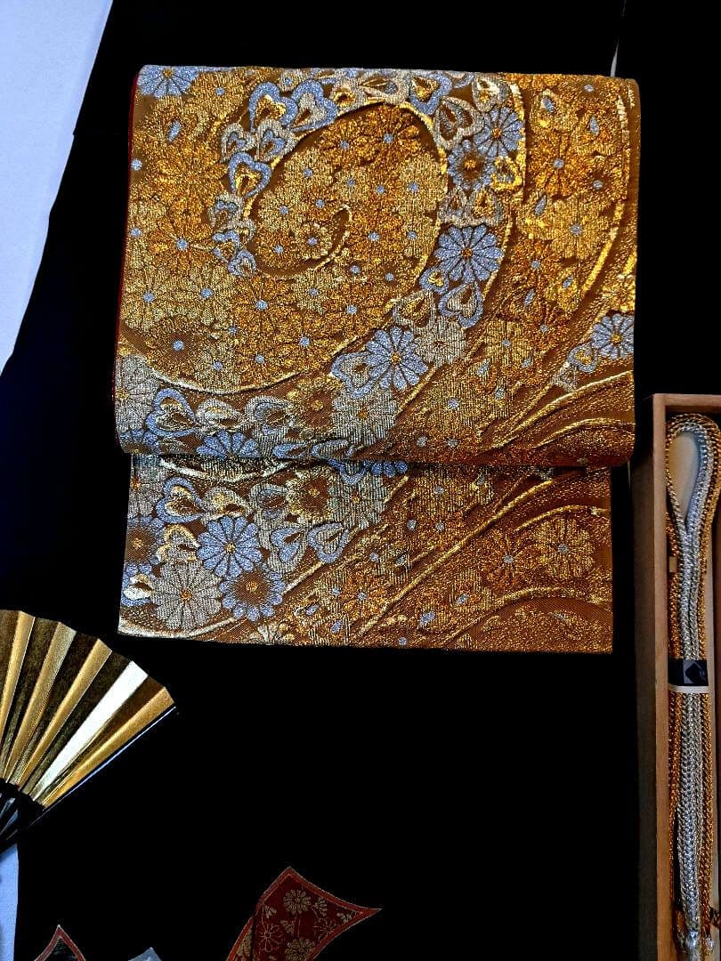 美品❇️豪華金彩手描き駒刺繍　黒留め袖　 比翼仕立て　五つ紋　フルセットA828