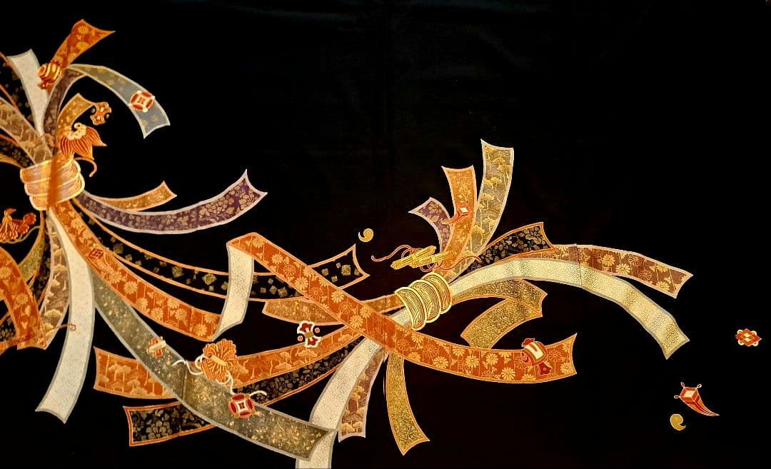 美品❇️豪華金彩手描き駒刺繍　黒留め袖　 比翼仕立て　五つ紋　フルセットA828