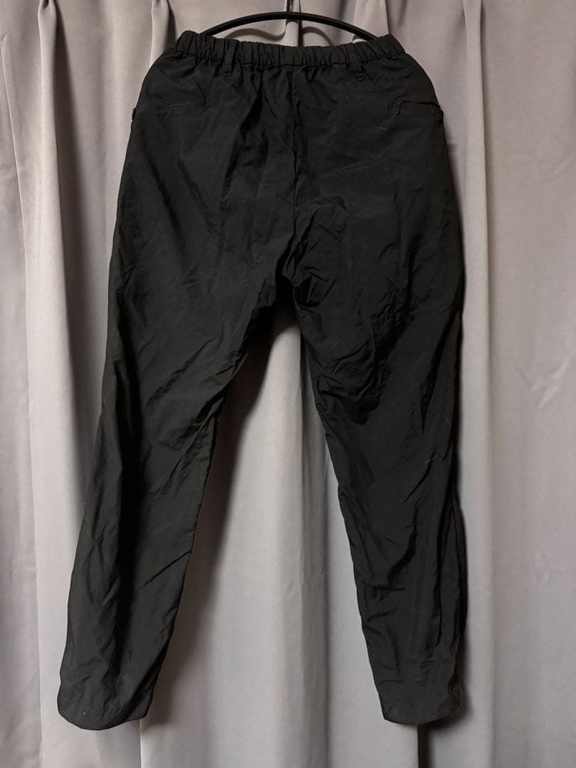 テアトラ　オフィス　パッカブルパンツ