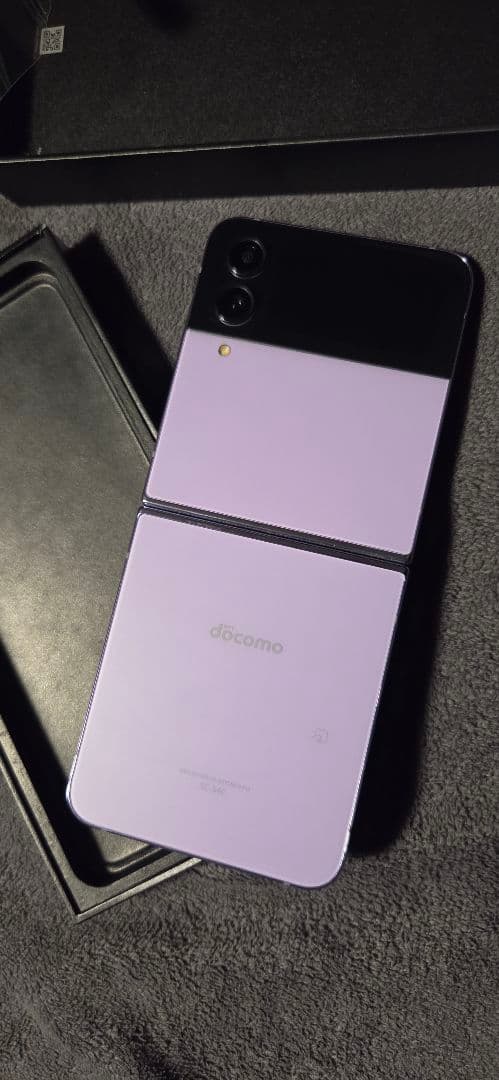 Galaxy Z Flip4 docomo パープル　お買い得