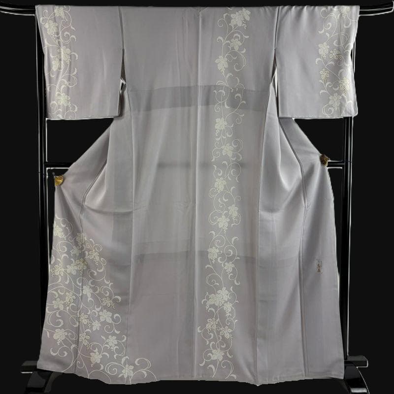 岩下志麻 葡萄唐草 薄紫 訪問着 付下げ 落款あり