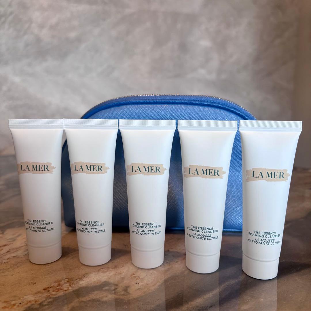 LA MER THE ESSENCE FOAMING CLEANSER など