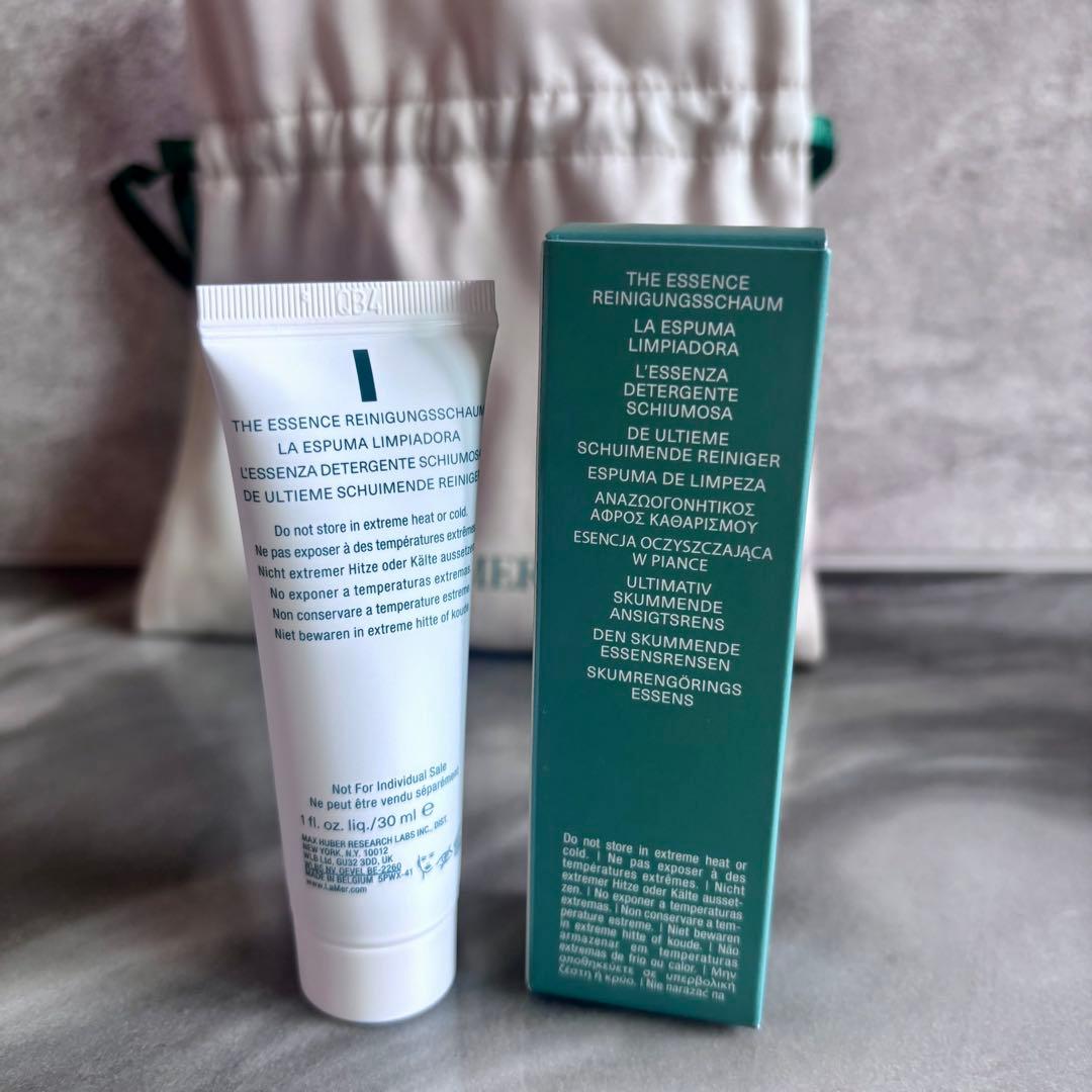 LA MER THE ESSENCE FOAMING CLEANSER など