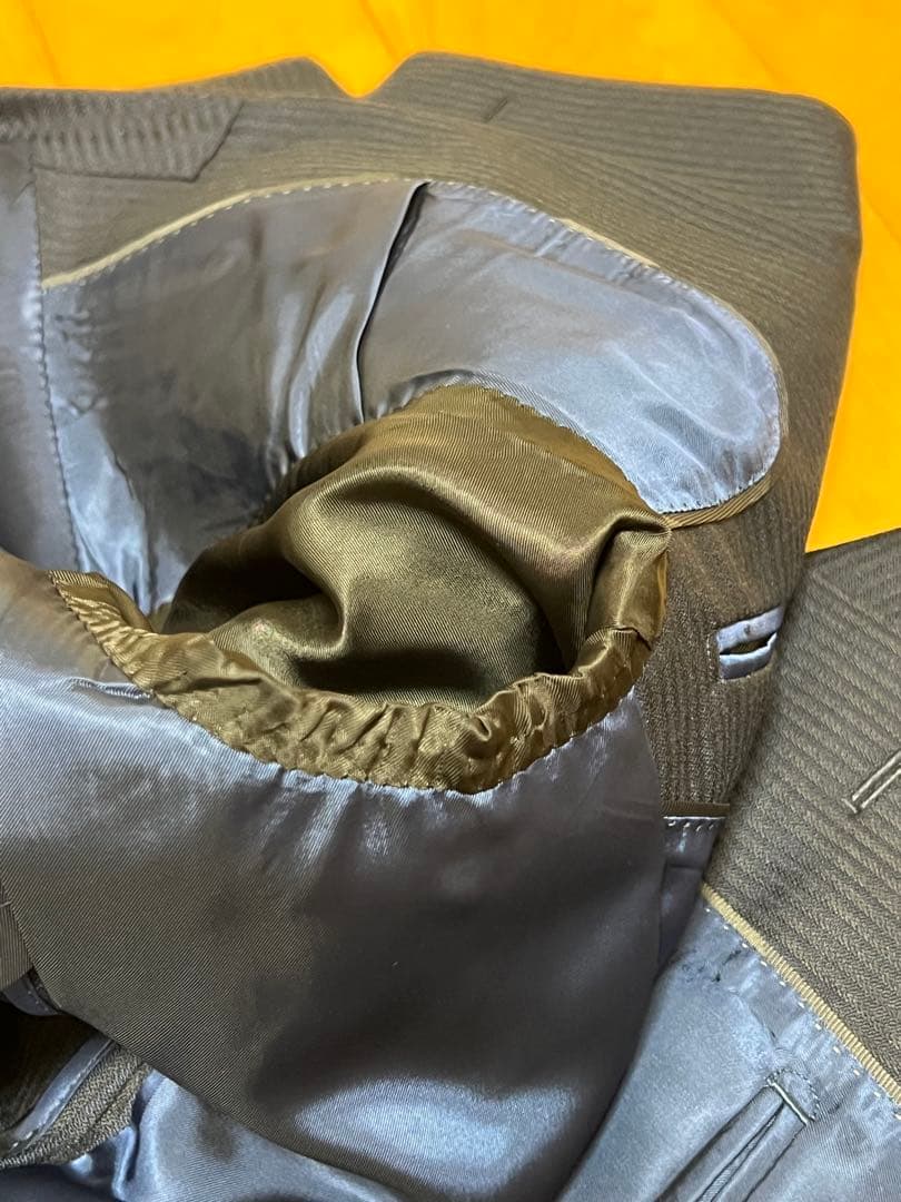 ブラックレーベルクレストブリッジ　スーツ