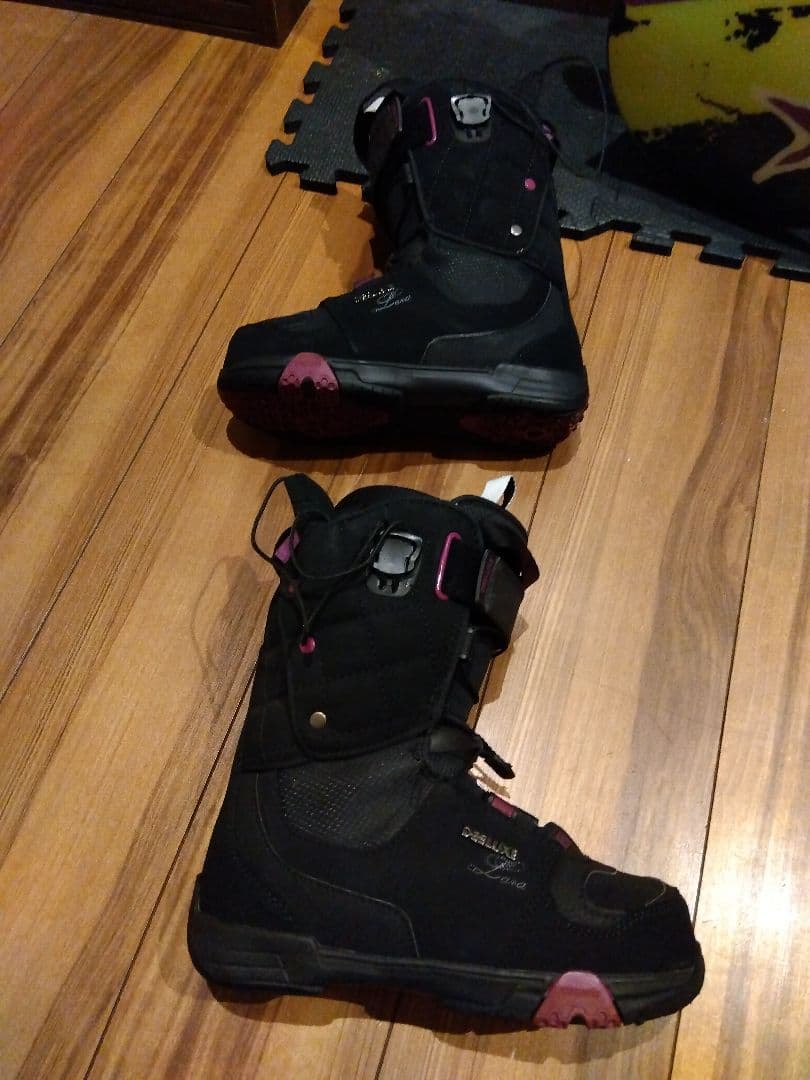 ✨️名機✨️ SABRINA 138 学生・レディース スノーボードフルセット！