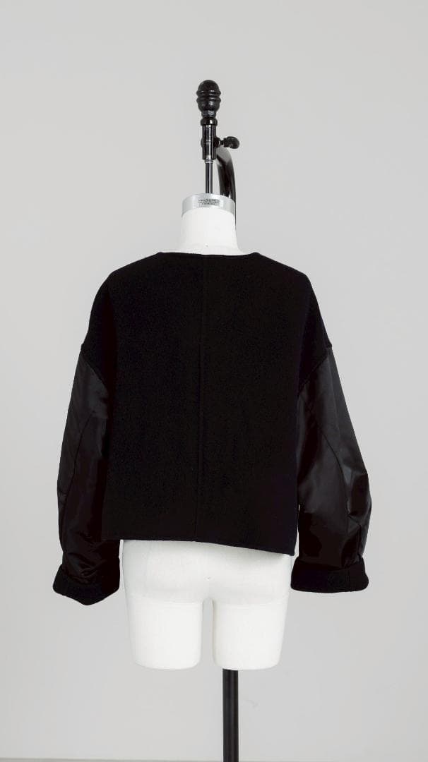 即完売品 新品未使用 soyy. switch me coat ネイビーブラック