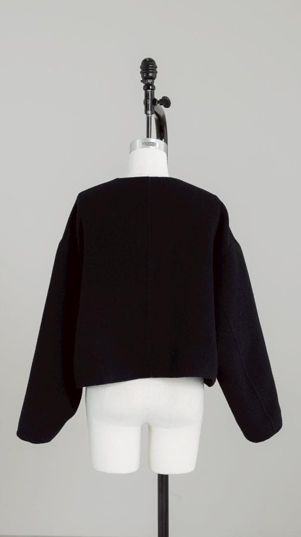 即完売品 新品未使用 soyy. switch me coat ネイビーブラック