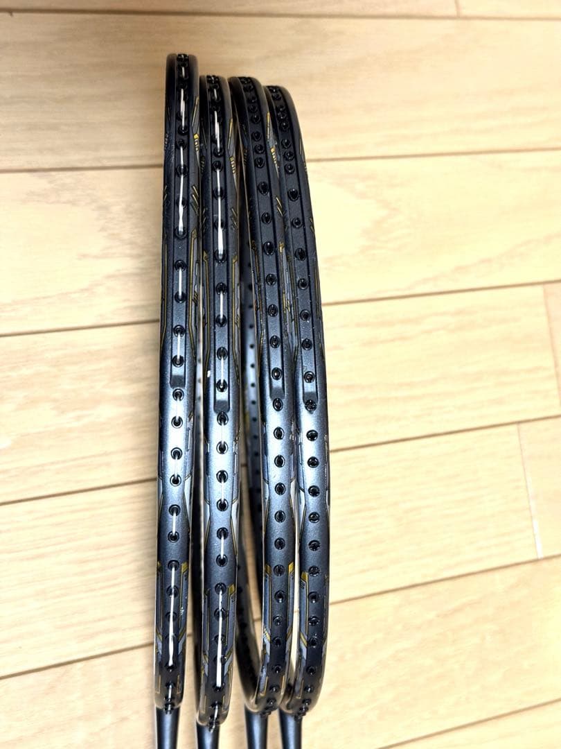 ゴーセングラビタス8.0SX 4本