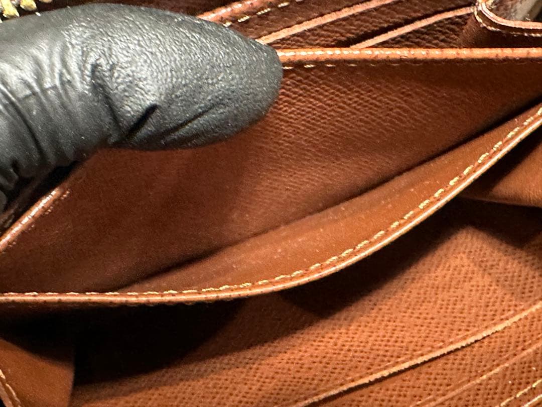 ルイヴィトン モノグラム ジッピーパース　ケース　財布