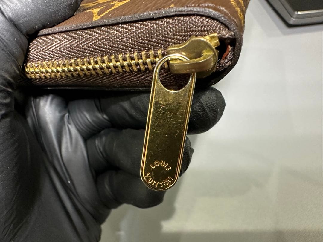 ルイヴィトン モノグラム ジッピーパース　ケース　財布