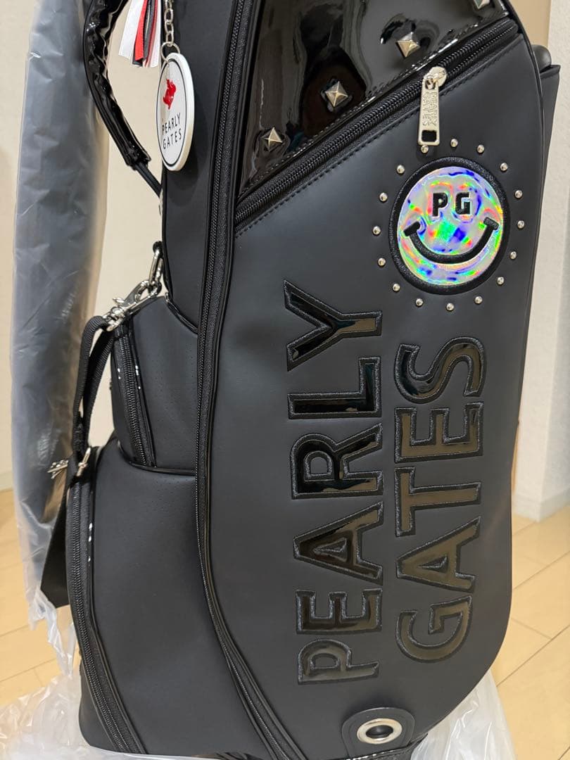 PEARLY GATES ブラックキャディバッグ　キャスター付き　合成革