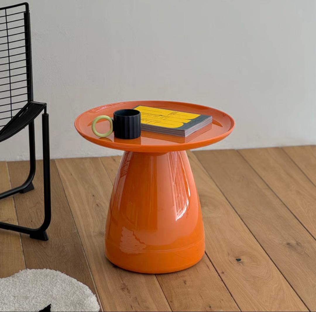 オレンジ ラウンド サイドテーブル