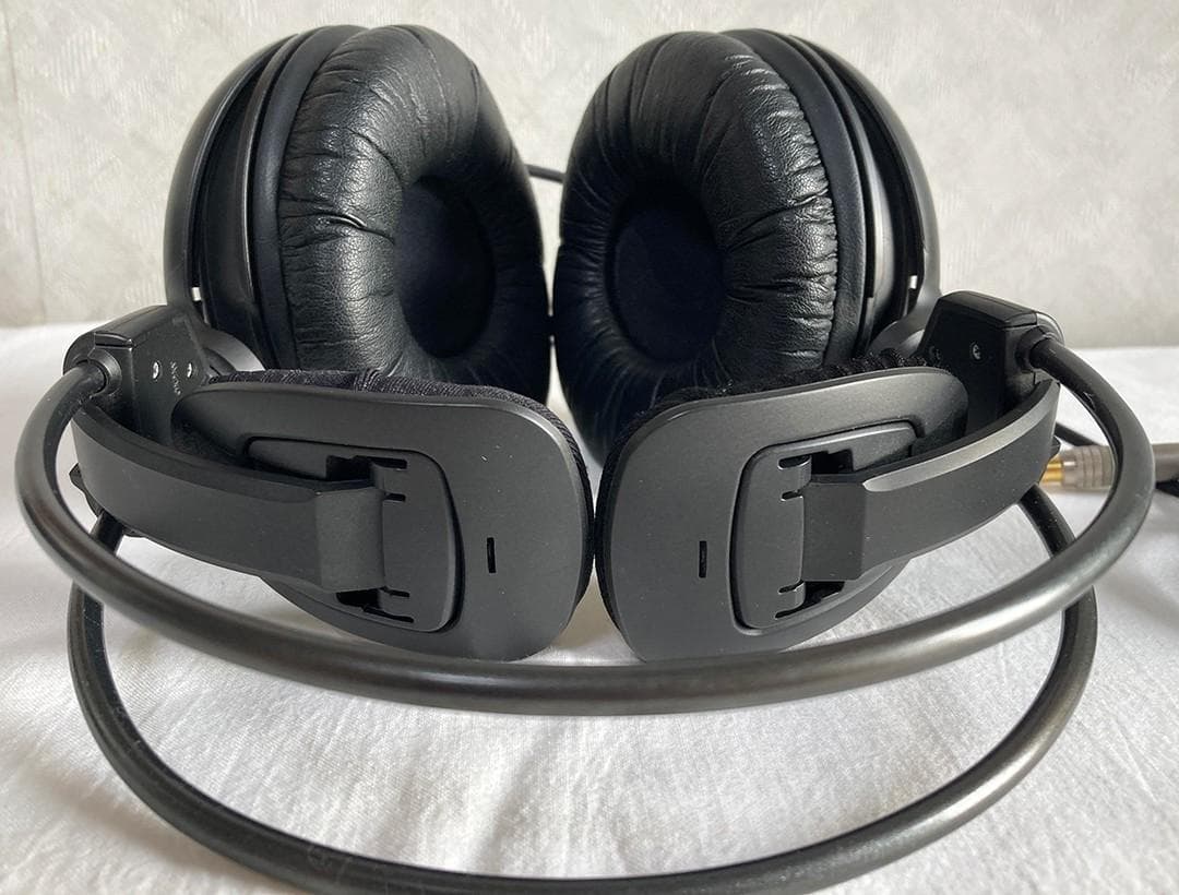 オーディオテクニカ アートモニターヘッドホン ATH-A900