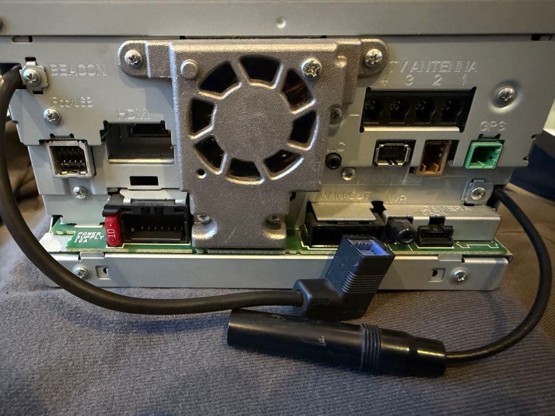 カロツェリア　AVIC-ZH0007