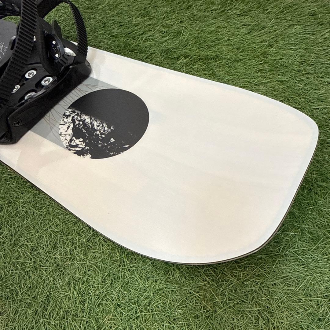 ほぼ新品O6 SALOMON 153cm メンズスノーボードセット