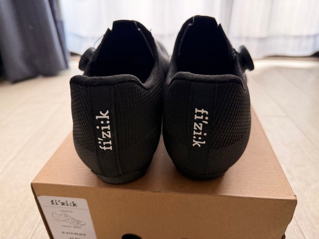 fizik VENTO PROXY Black ワイド EU42 27.0cm