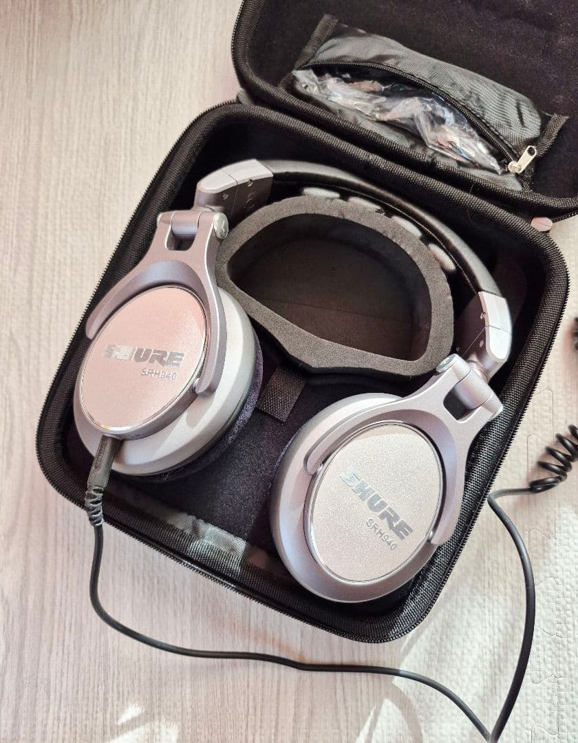 【美品】SHURE ヘッドフォン SHR940