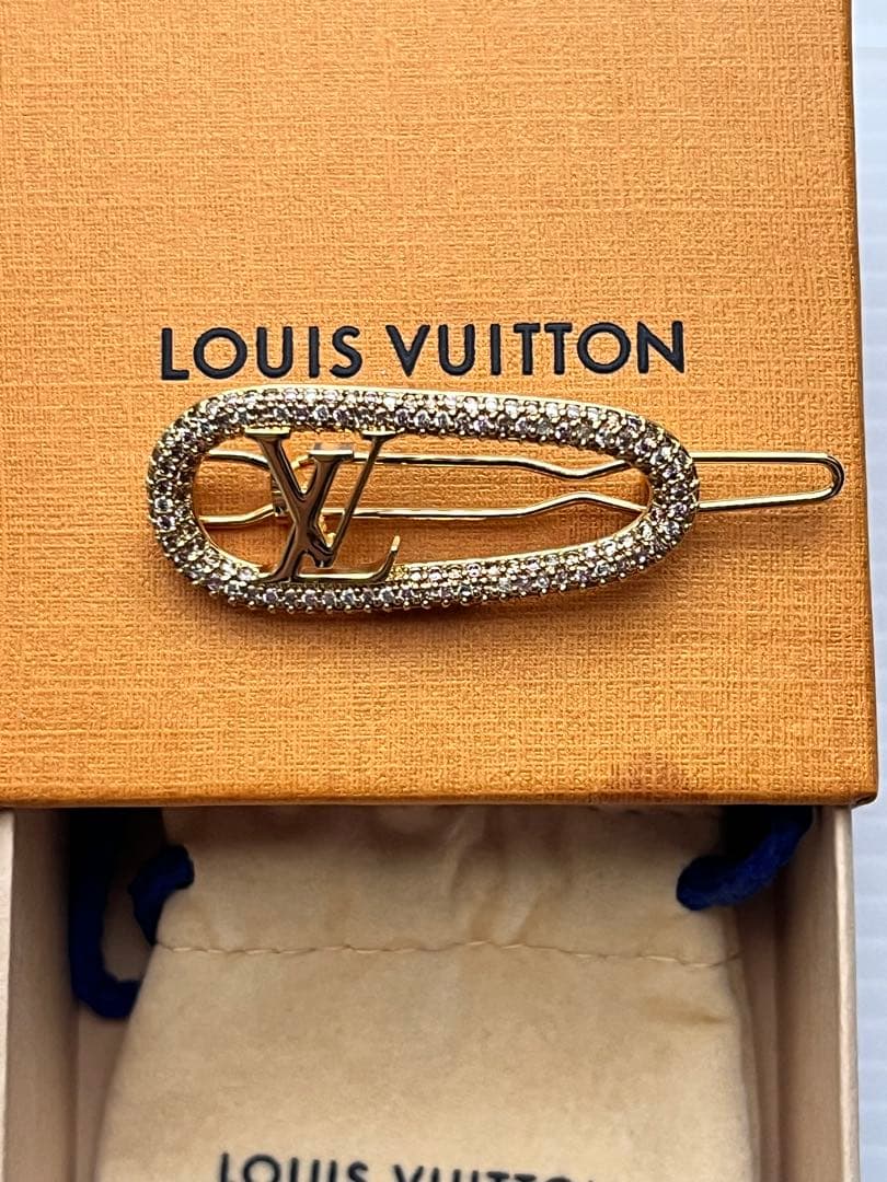 Louis Vuitton ロゴヘアピン