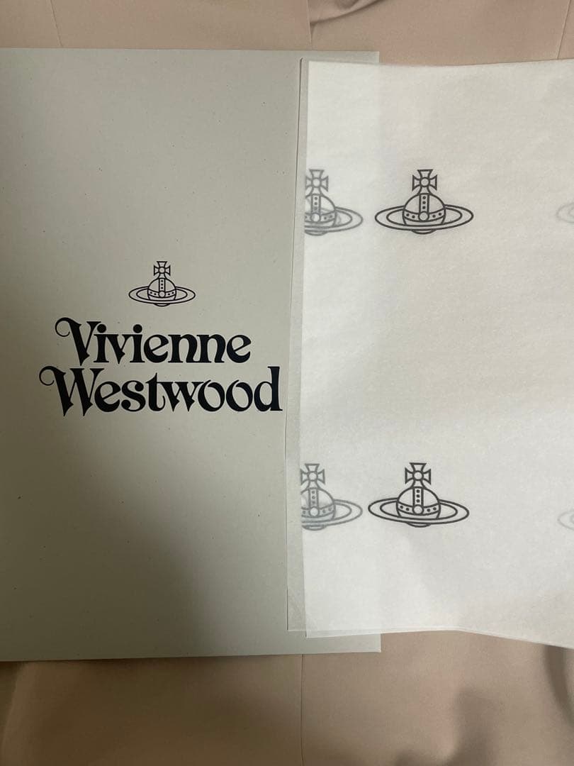 Vivienne Westwood マフラー 白 ギフト包装付き