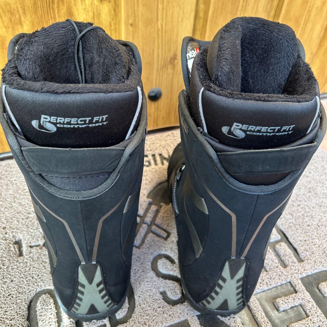 HEAD スノーボードブーツ カラーブラック25.5cm メルカリ便