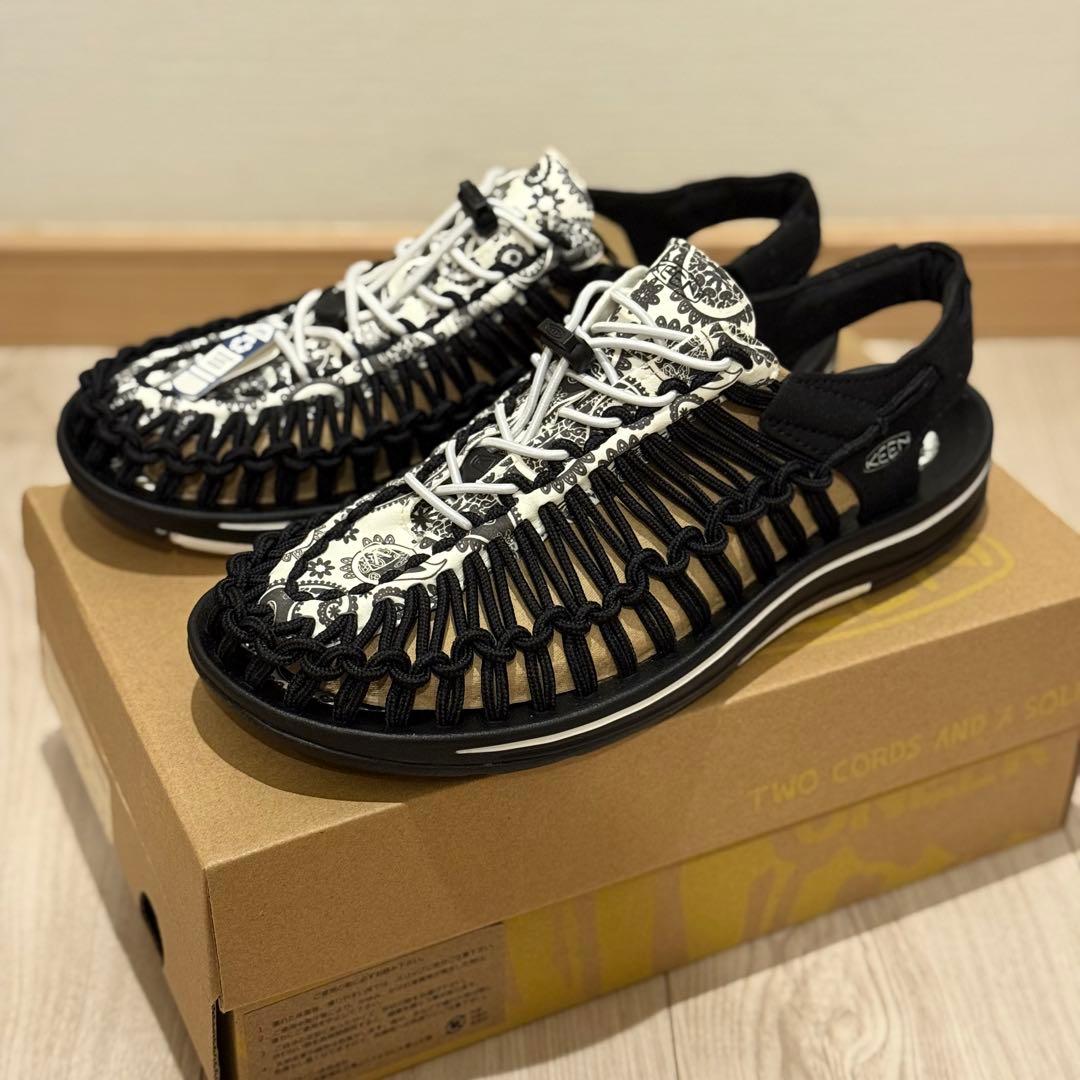 新品 キーン ユニーク 27 KEEN サンダル THC コラボ ペイズリー