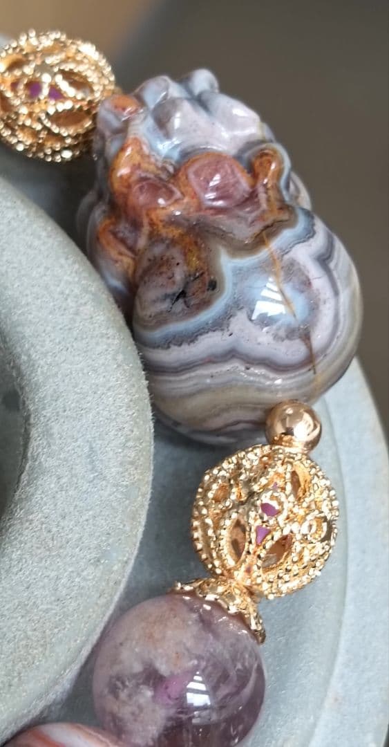 専用ページ2点❤超個性的なシマシマ柄のレースアゲート貔貅、ガーデンアメジスト