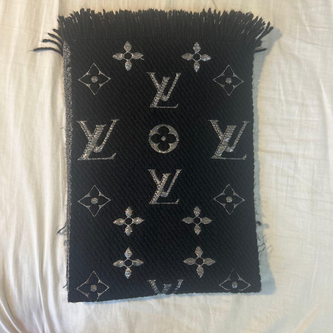 LOUIS VUITTON リバーシブルマフラー