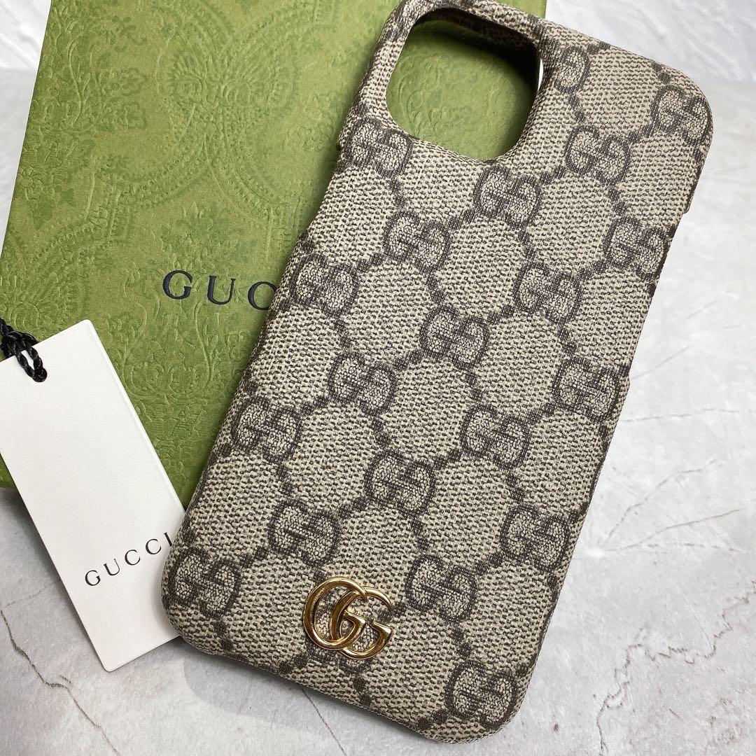 未使用級　GUCCI グッチ GG iPhone15ケース