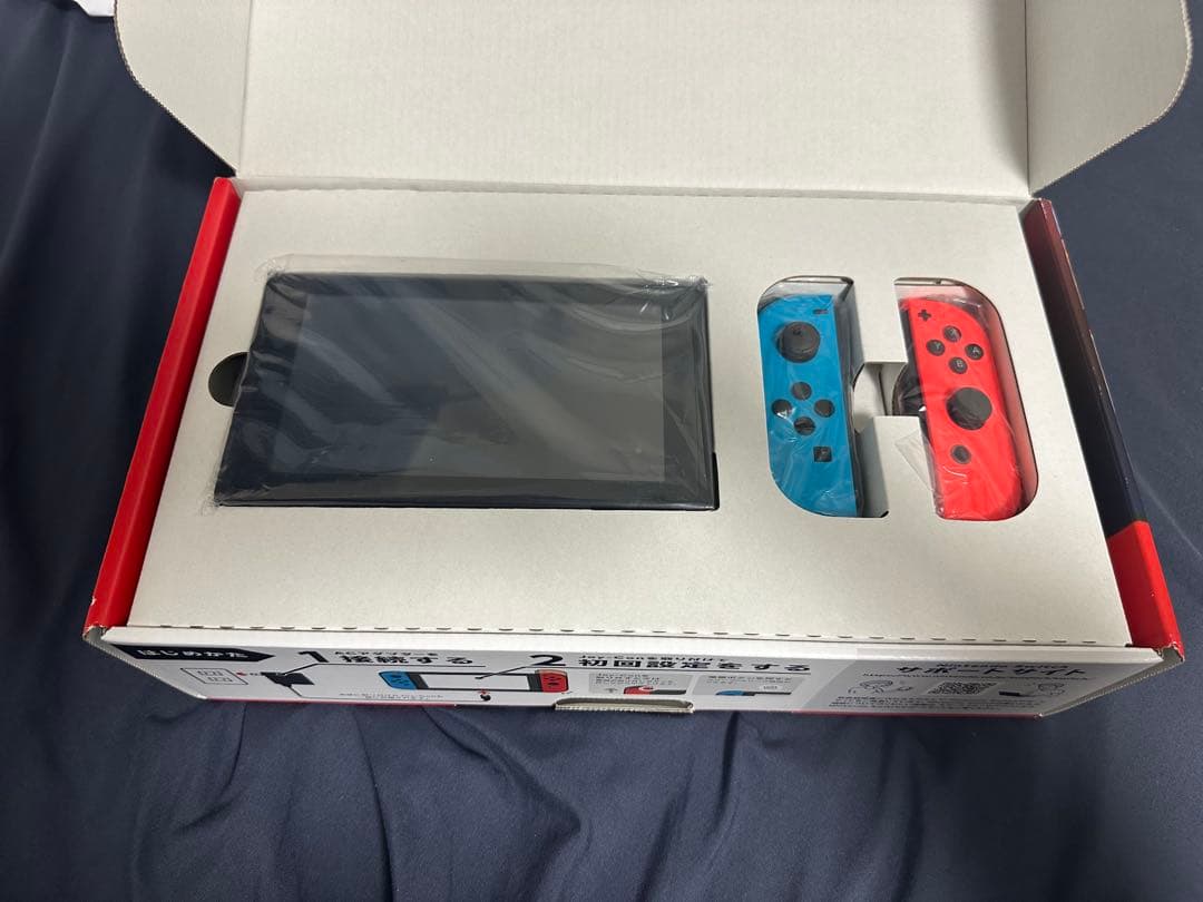 【ドック完全未使用】Nintendo Switch本体ネオンブルー/ネオンレッド