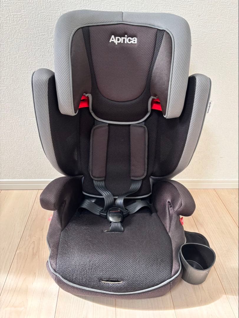 ⚠️最終値下げ　アップリカ　エアグルーヴ　 チャイルドシート ジュニアシート