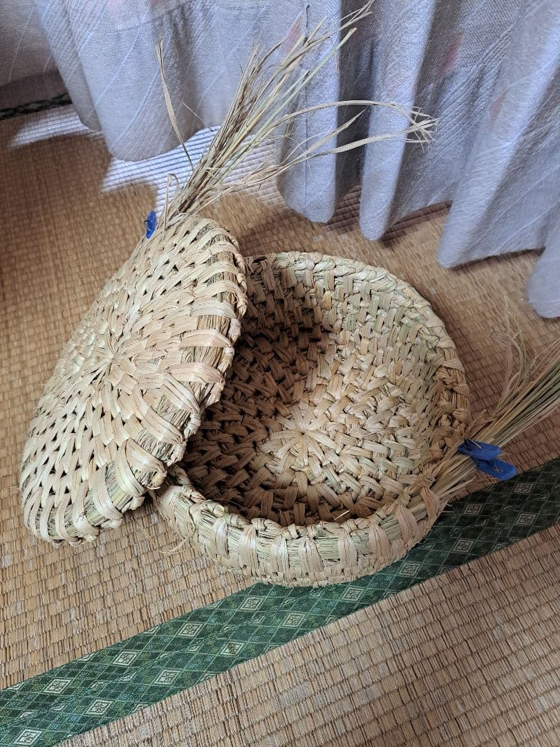 unknow　藁いずみ(稲わら製品)、飯櫃入れaサイズ
