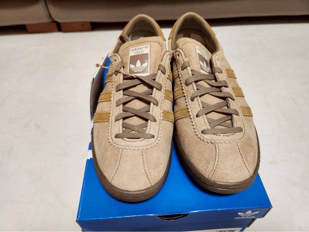 【新品】adidas TOBACCO GY7396 タバコ ベージュ 24cm