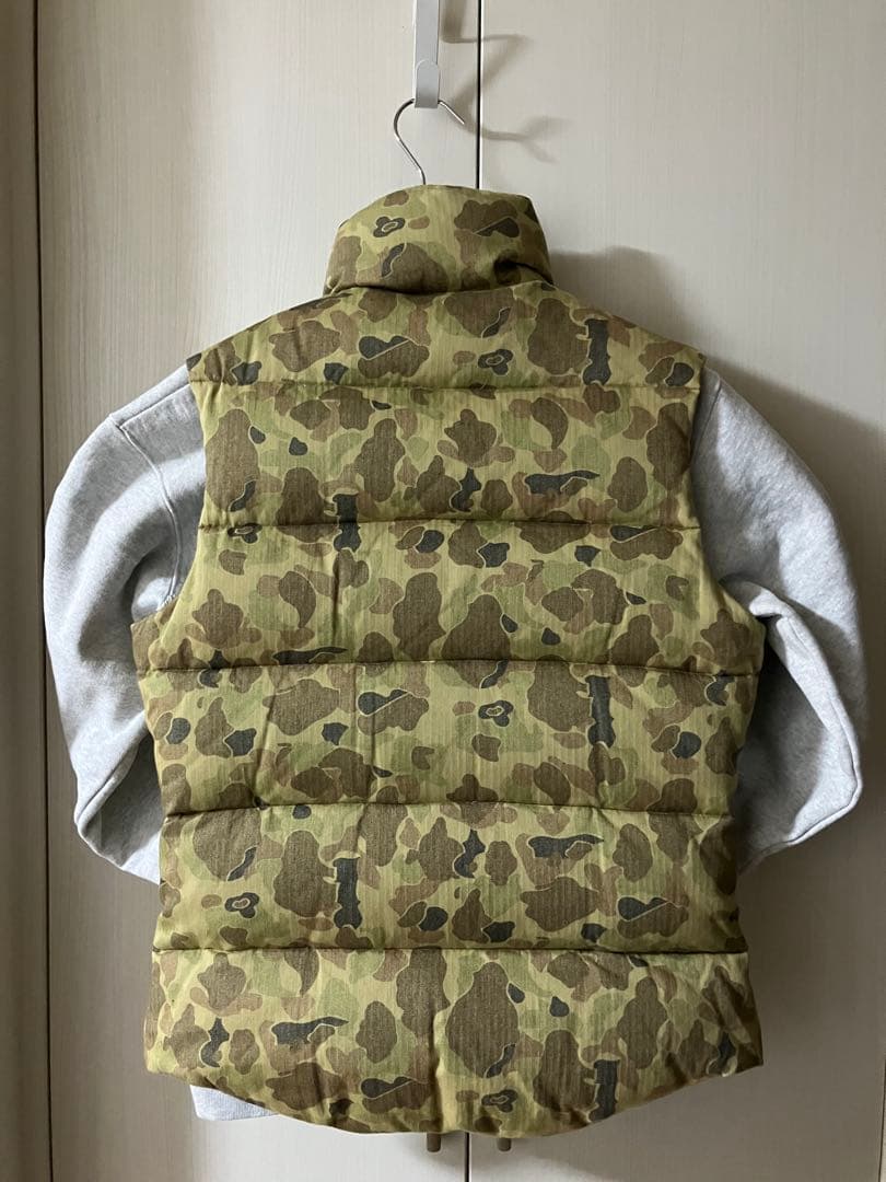 WHITE MOUNTAINEERING×聖林公司 リバーシブルダウンベスト