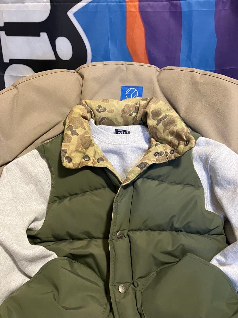 WHITE MOUNTAINEERING×聖林公司 リバーシブルダウンベスト