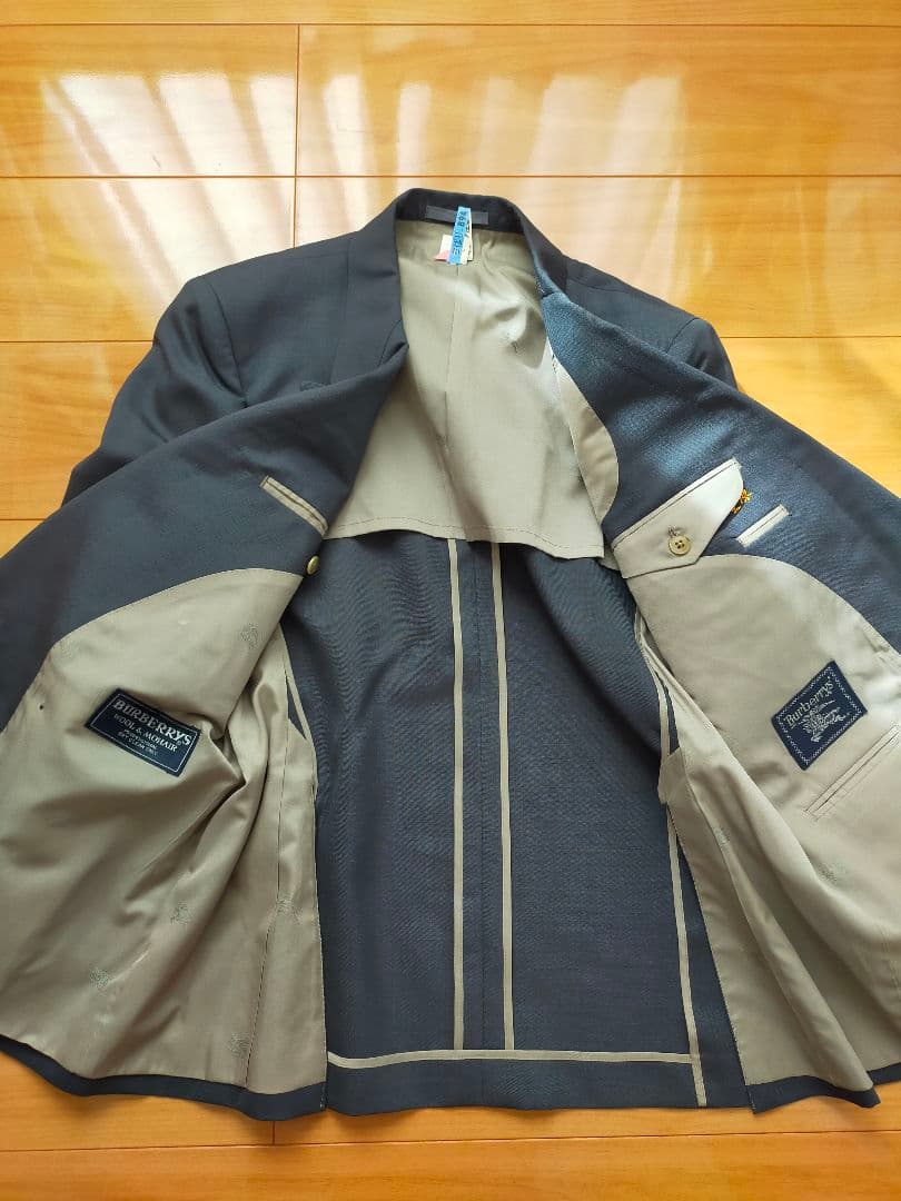 彼方　BURBERRY　ヴィンテージ　ダブルスーツ