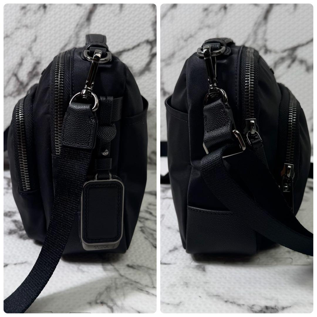 未使用級◎トゥミ　テガン　クロスボディ　ショルダーバッグ　レザー　現行