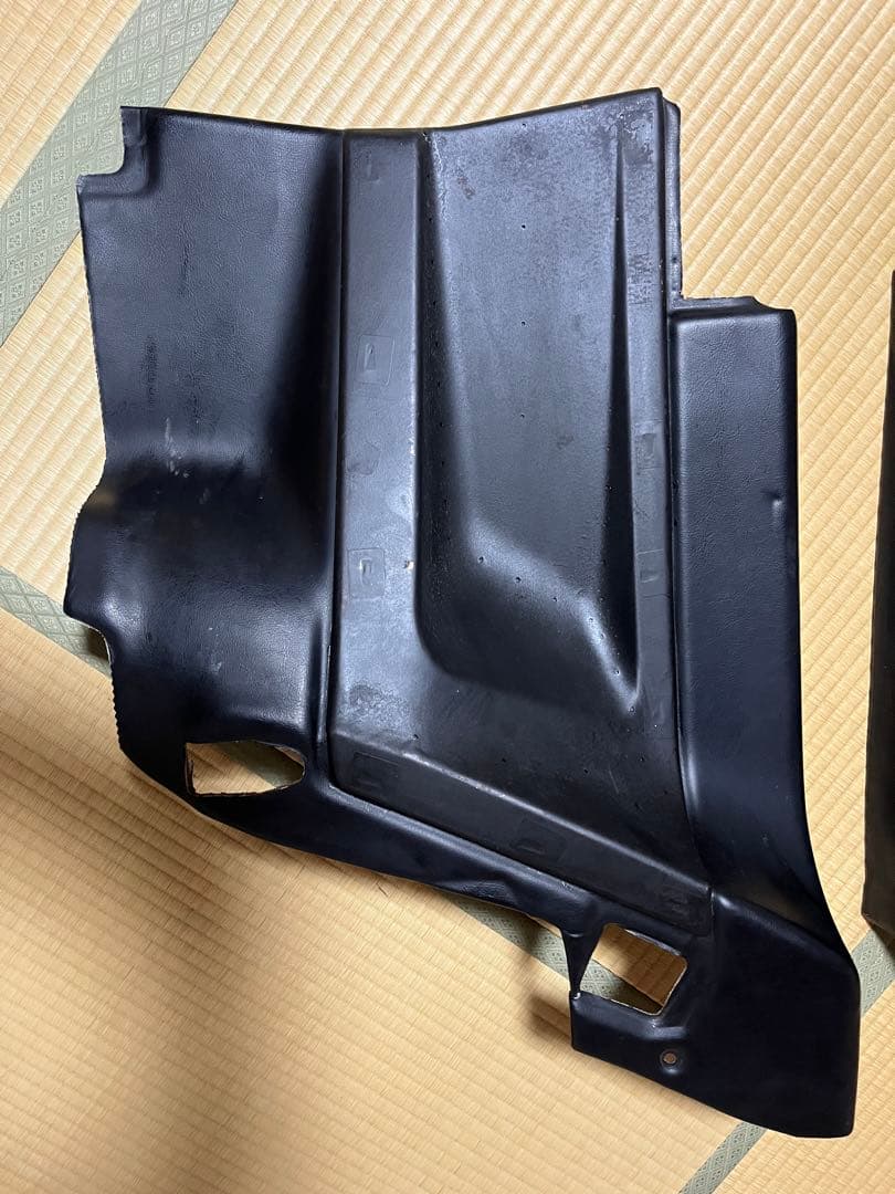 AE86 純正クウォータートリム　リヤ　内張りレビン　トレノ　左右　3ドア