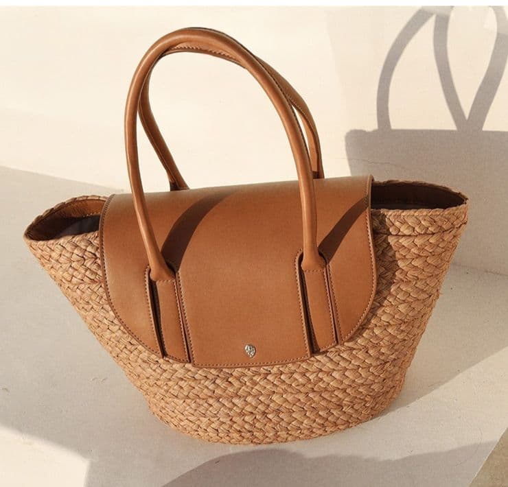 HELEN KAMINSKI MARNII (マーニ ミディアム) 55,000