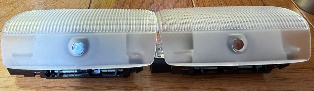 レクサス　カーテシ　ランプ　純正OP is nx rc rx ls lc gs