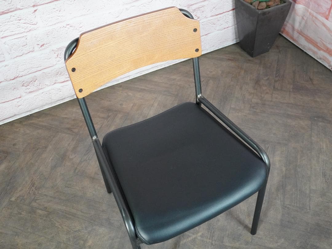 unico/ウニコ HOXTON/ホクストン ダイニングチェア ブラックc