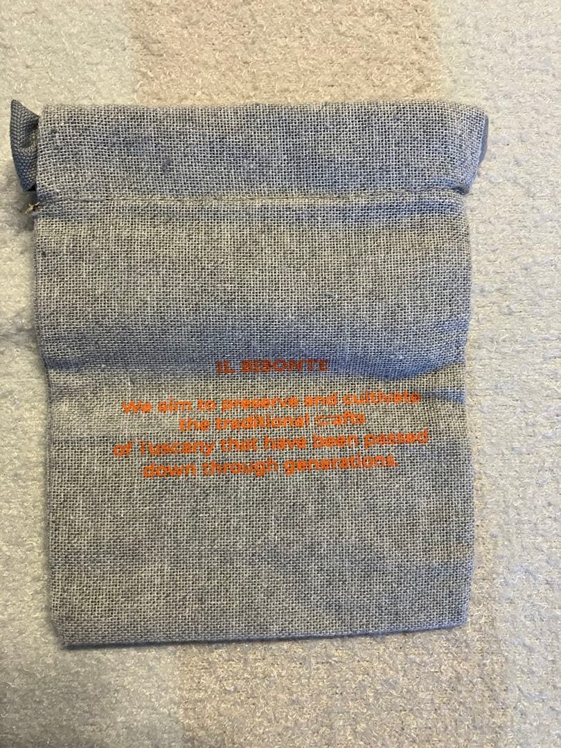 未使用☆IL BISONTE イルビゾンテ キーケース レザー ユニセックス