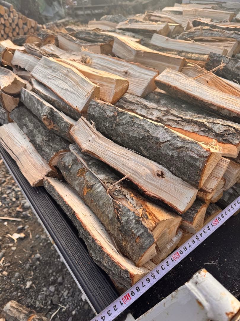 薪 岩手県久慈市付近限定　キャンプ 楢　ナラ 薪ストーブ 焚き火 広葉樹
