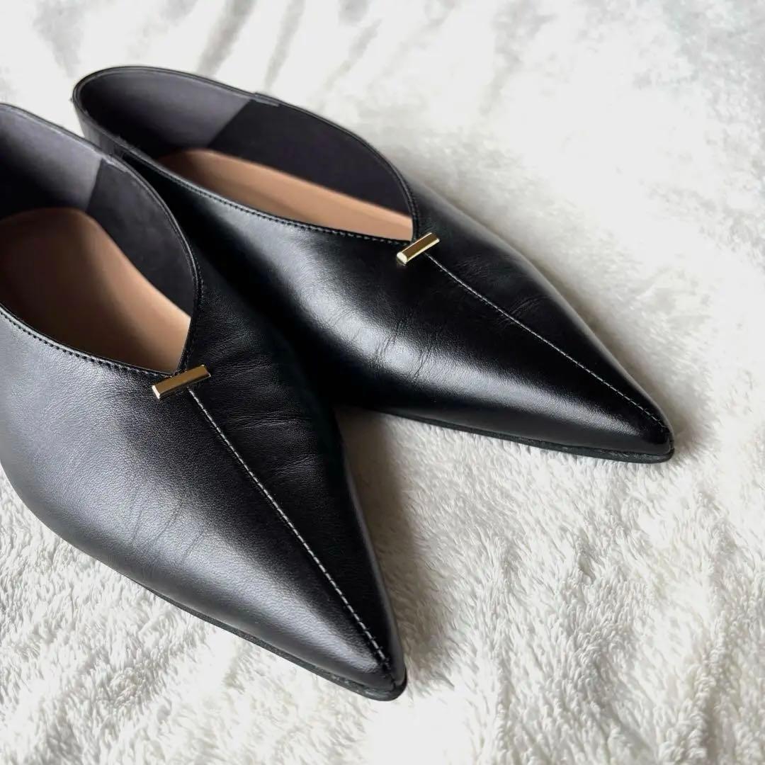 [極美品] アトリエブルージュメタルモチーフフラットシューズ ブラック 牛革