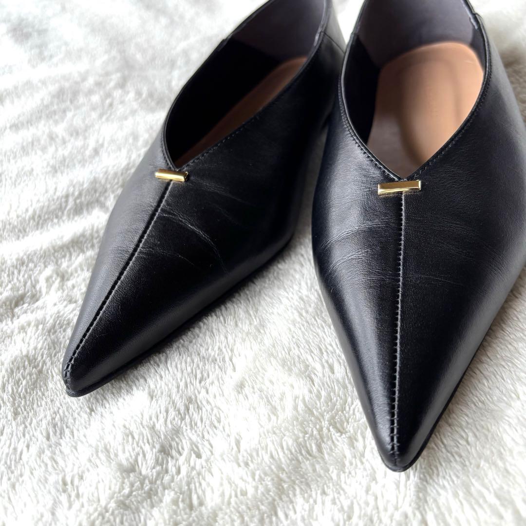 [極美品] アトリエブルージュメタルモチーフフラットシューズ ブラック 牛革