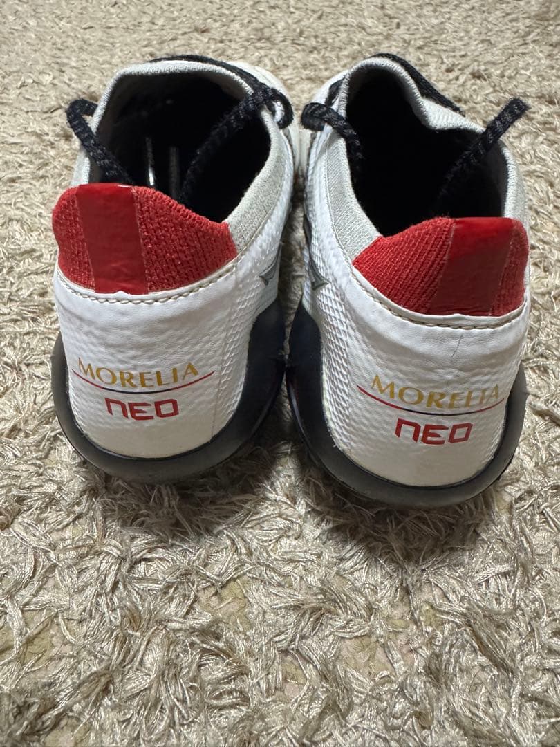 ミズノモレリアneo4βサッカーシューズ 24cm